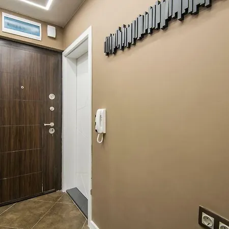 Apartamento Work Or Leisure Modern 2bd Apt Near Center